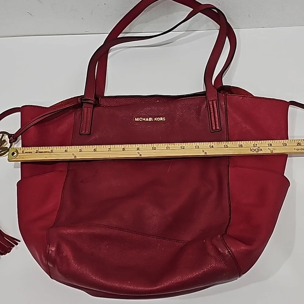 Michael Kors Large Pebbled Red Leather  Handbag Tote Spacious - Picture 12 of 12